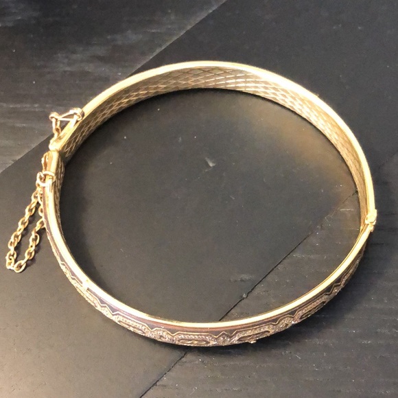 Bohemian graphic style print Gold bracelet - Picture 2 of 6